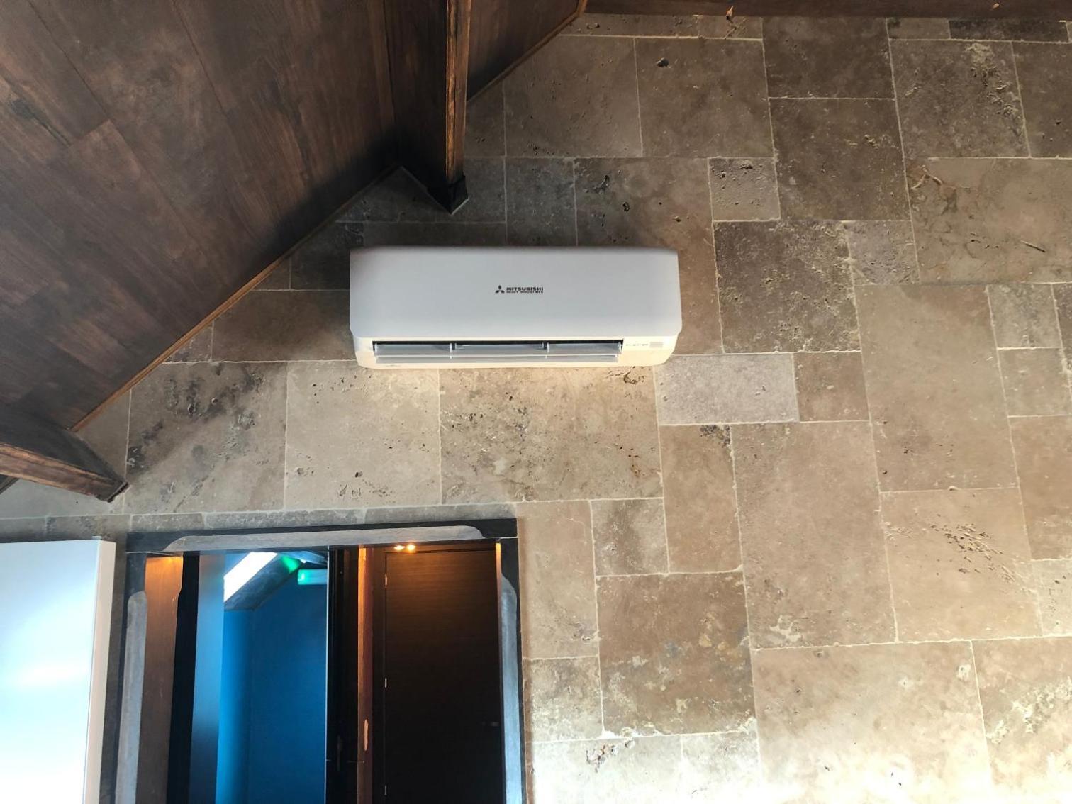 Chez Claude Appartement Cozy Climatise Pour 4 Personnes Tout Confort Ath Eksteriør bilde